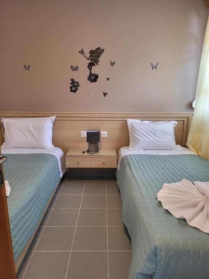 Appartement Roumeliotis House à Karpathos Extérieur photo