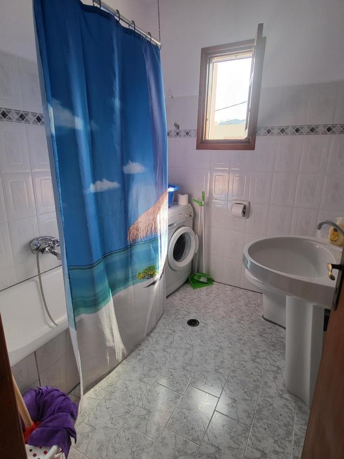 Appartement Roumeliotis House à Karpathos Extérieur photo
