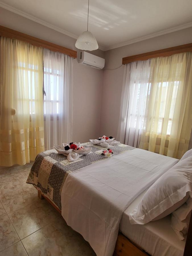 Appartement Roumeliotis House à Karpathos Extérieur photo