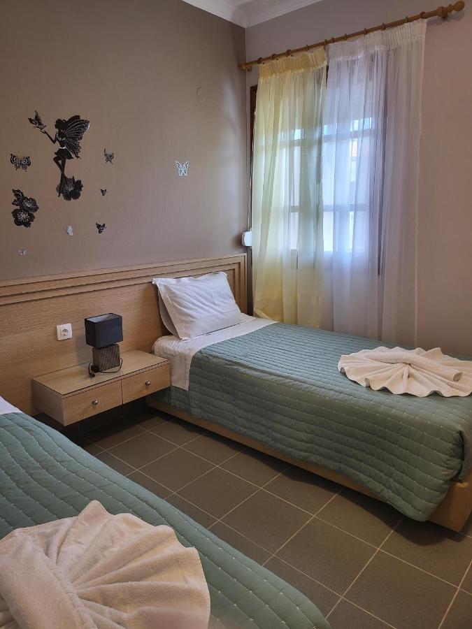 Appartement Roumeliotis House à Karpathos Extérieur photo