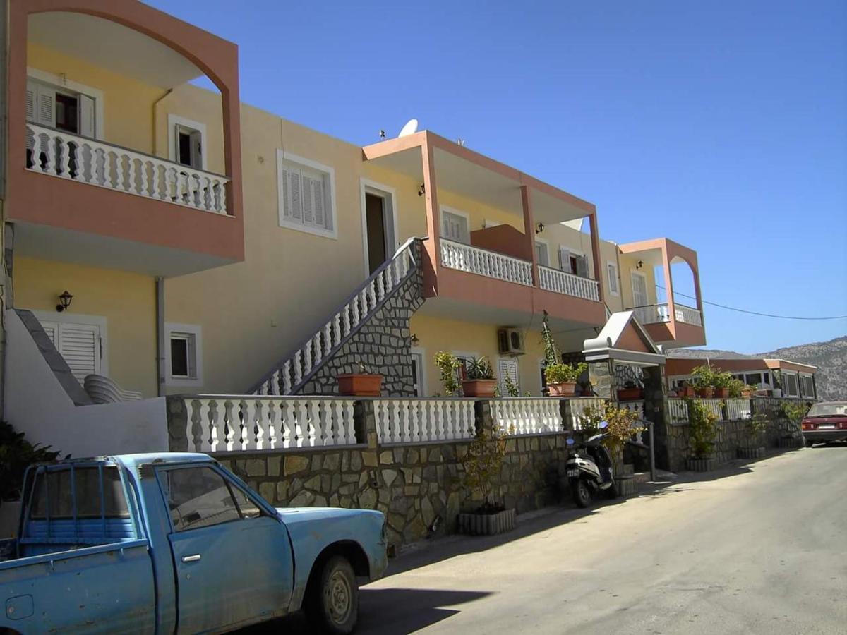 Appartement Roumeliotis House à Karpathos Extérieur photo