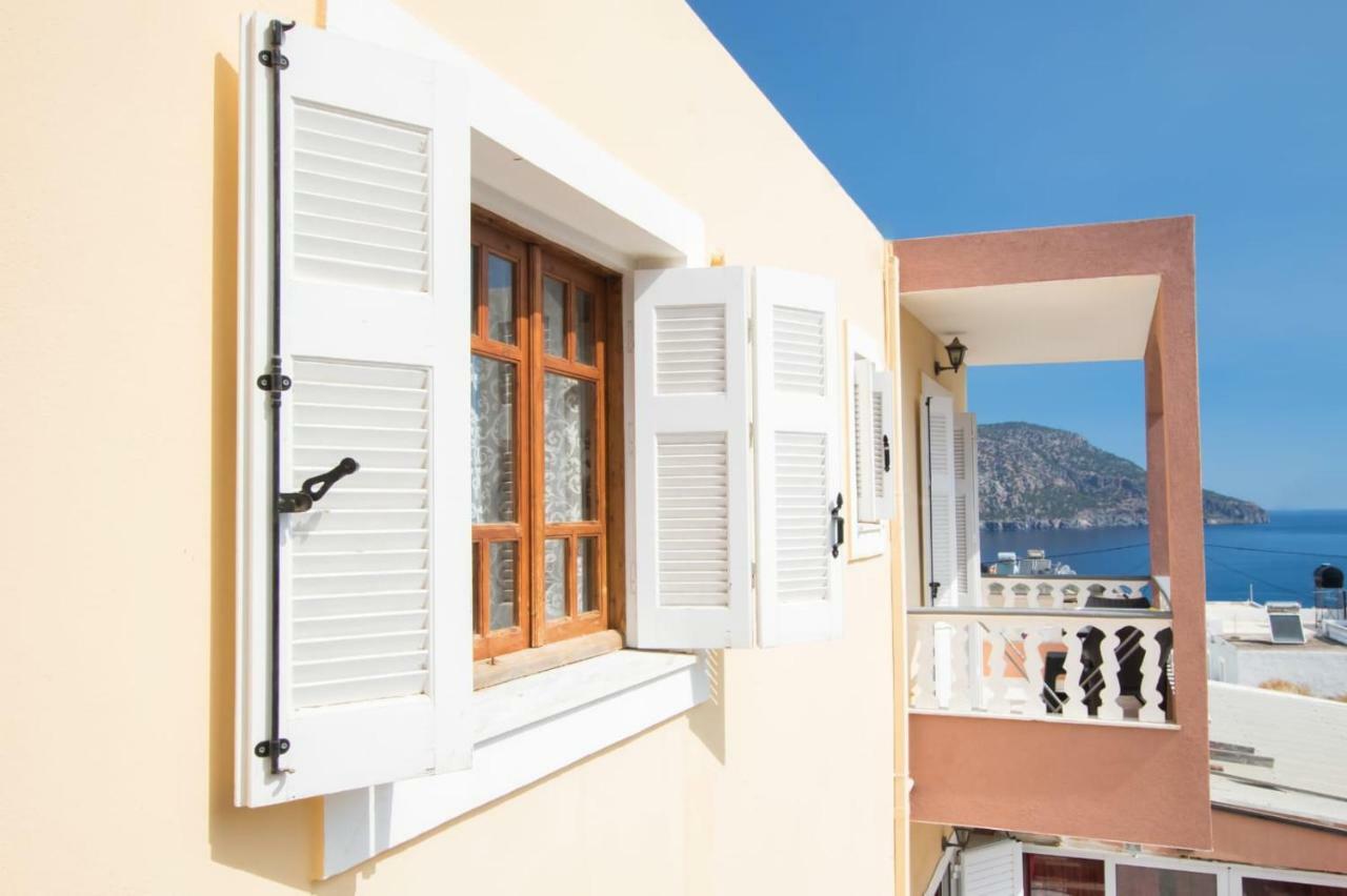 Appartement Roumeliotis House à Karpathos Extérieur photo